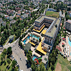 Crystal Deluxe Resort & Spa